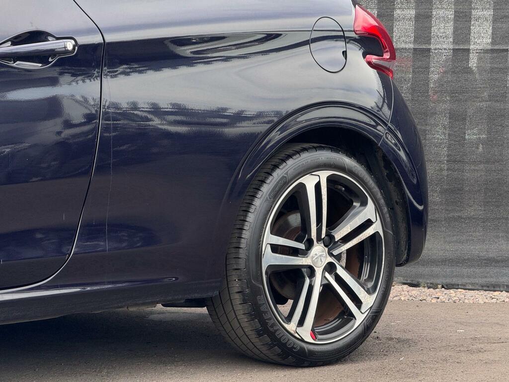 Peugeot 208 1.2 Puretech Gt Line Euro 6 Ss Red #17