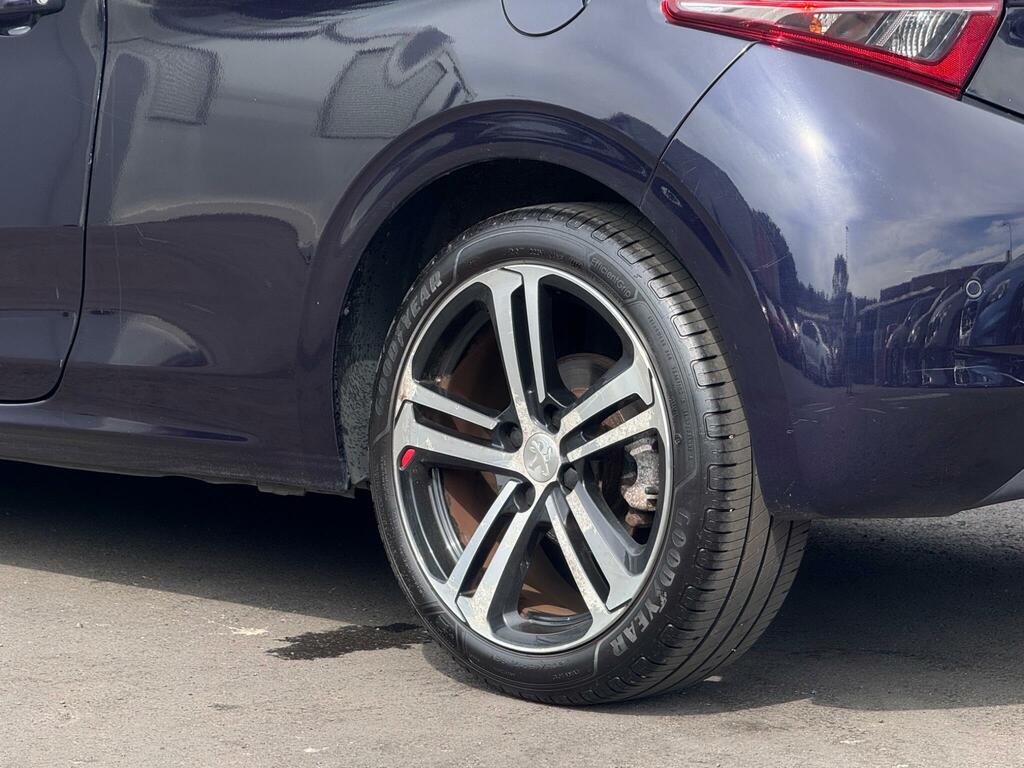 Peugeot 208 1.2 Puretech Gt Line Euro 6 Ss Red #14