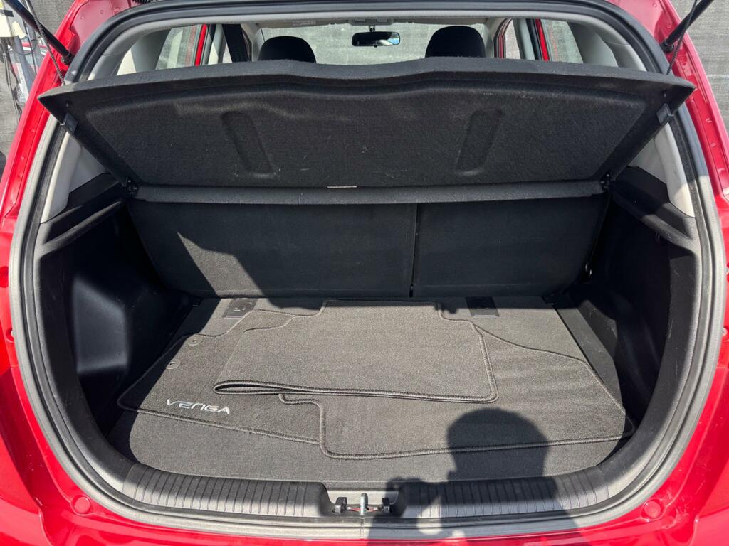 Kia Venga 1.4 Crdi 2 Euro 5 Red #6