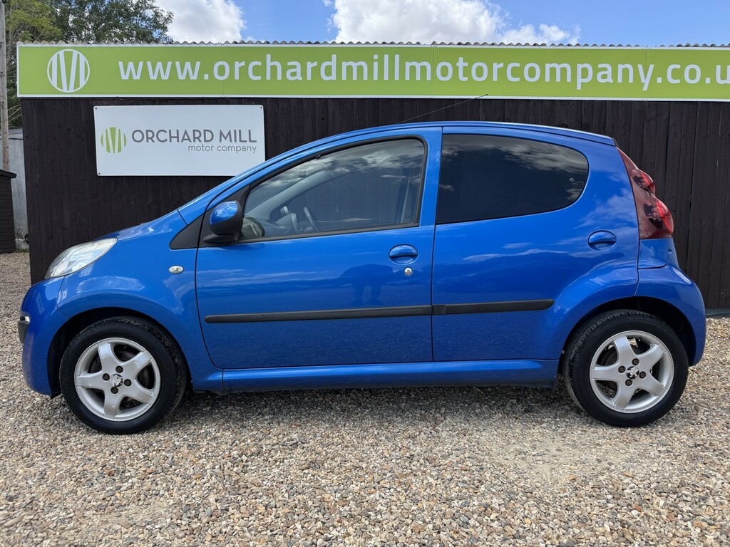 Peugeot 107 Hatchback 1.0 12V Allure 2013 Blue #3