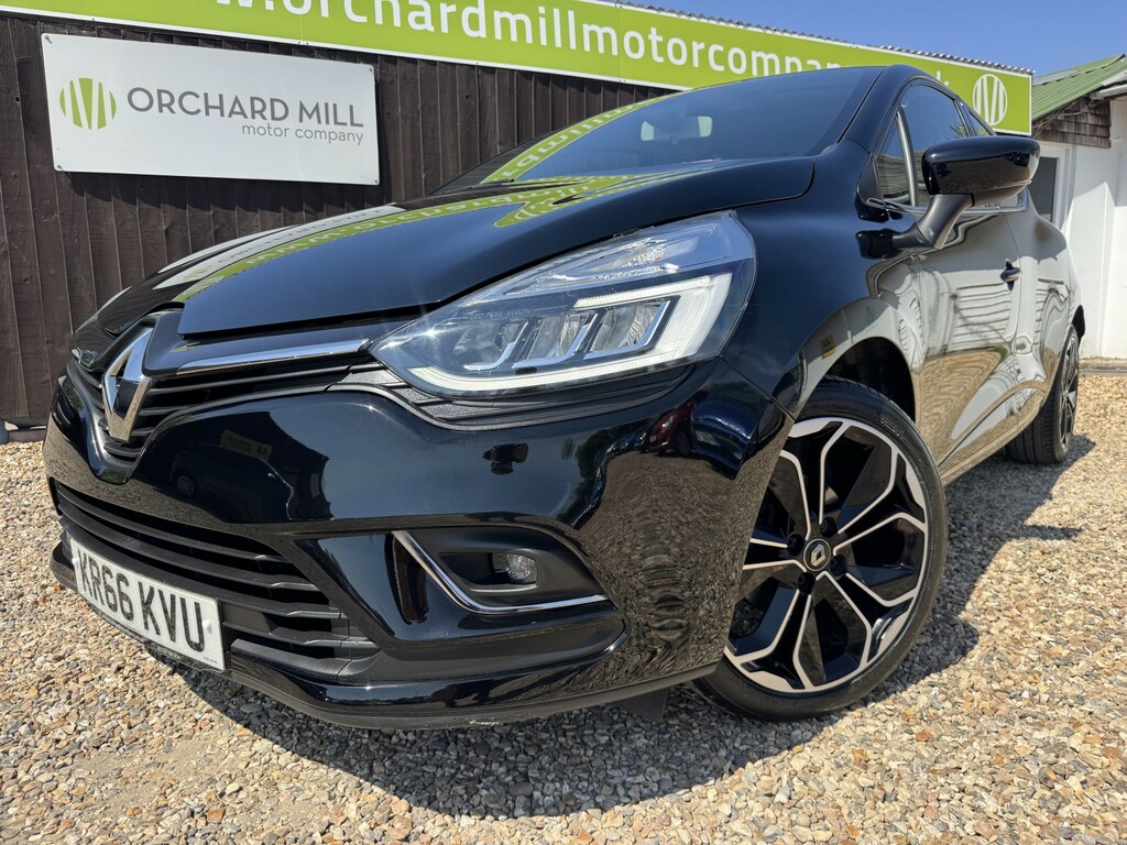 Renault Clio Hatchback 0.9 Dynamique S Nav Tce 90 2016 Black