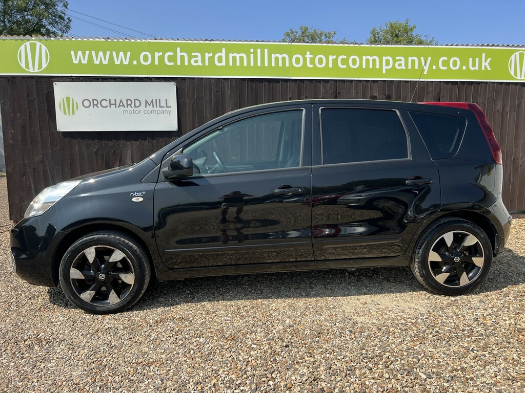 Nissan Note Hatchback 1.4 16V N-tec 2012 Black #3