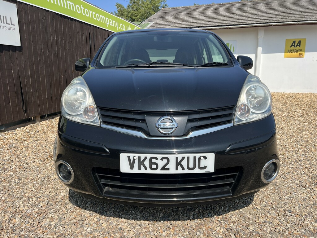 Nissan Note Hatchback 1.4 16V N-tec 2012 Black #2