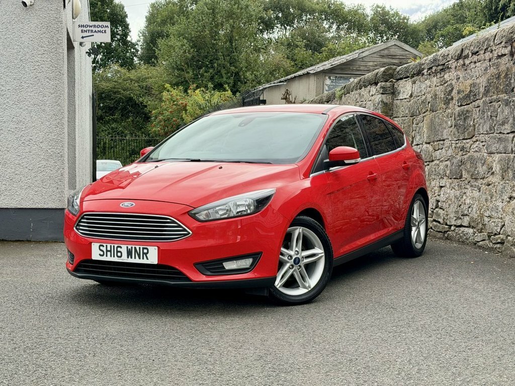 Ford Focus 1.5L Zetec Red #4