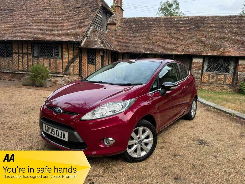 Ford Fiesta 1.25 Zetec Red