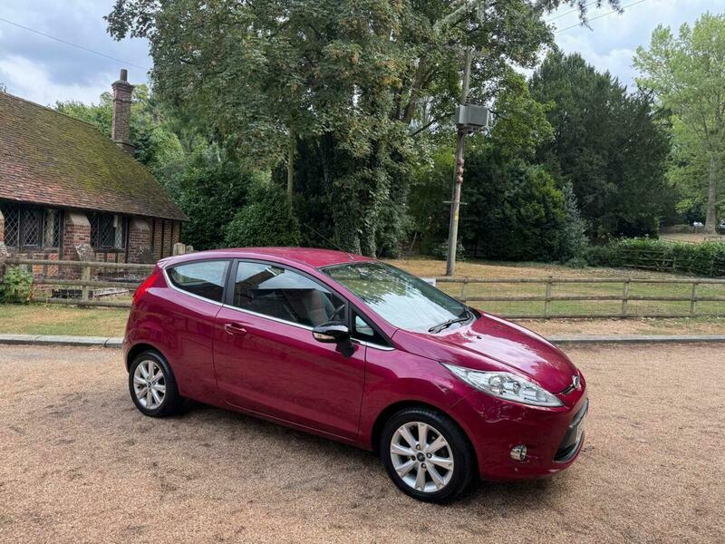 Ford Fiesta 1.25 Zetec Red #4