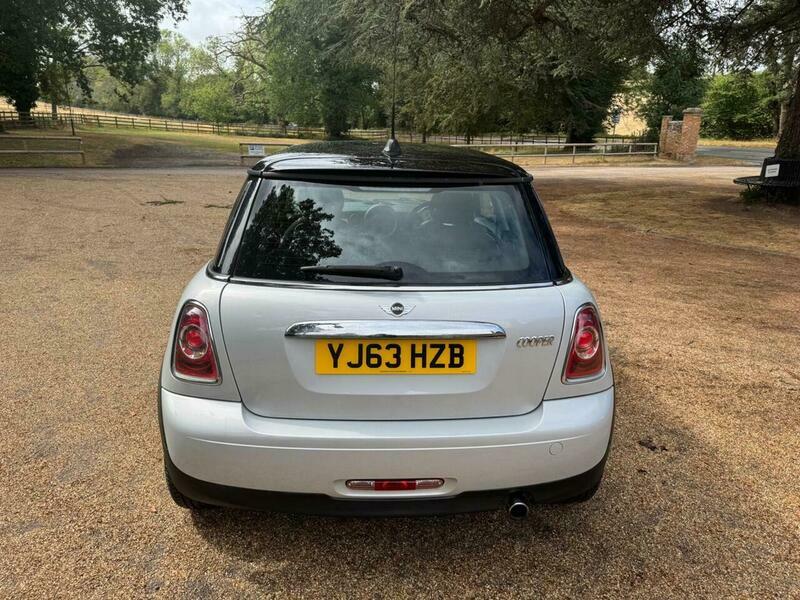 Mini Hatch 1.6 Cooper Euro 5 YJ63HZB Silver #4