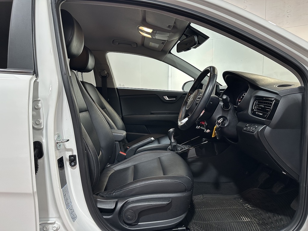 Kia RIO 1.0 T Gdi 48V 118 Gt-line S 2023 White #64