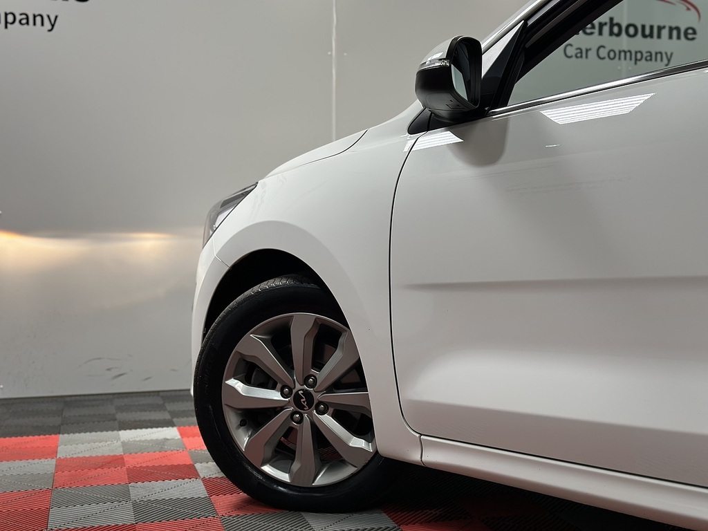 Kia RIO 1.0 T Gdi 48V 118 Gt-line S 2023 White #56