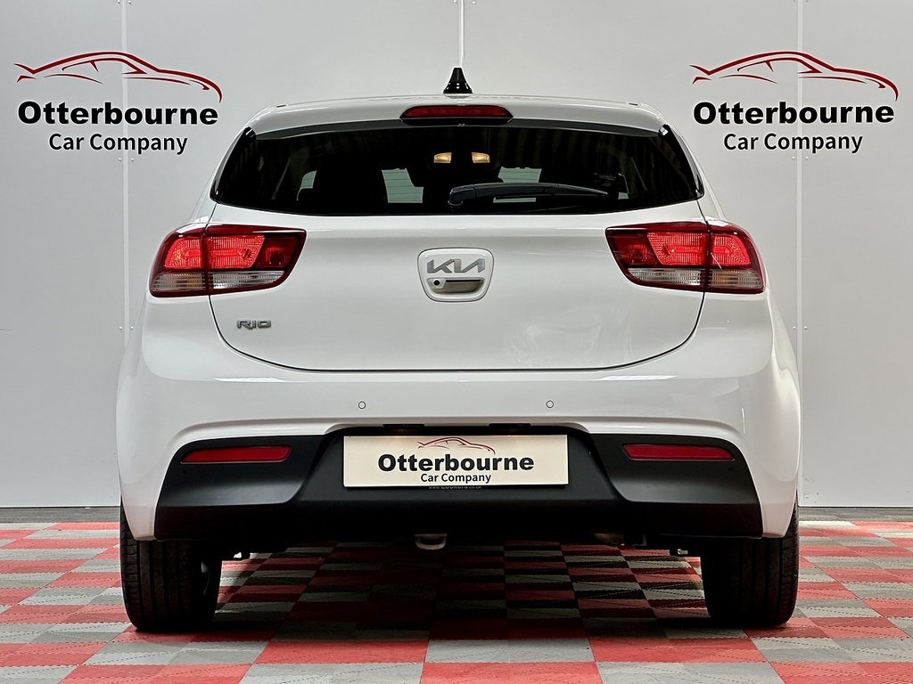 Kia RIO 1.0 T Gdi 48V 118 Gt-line S 2023 White #15