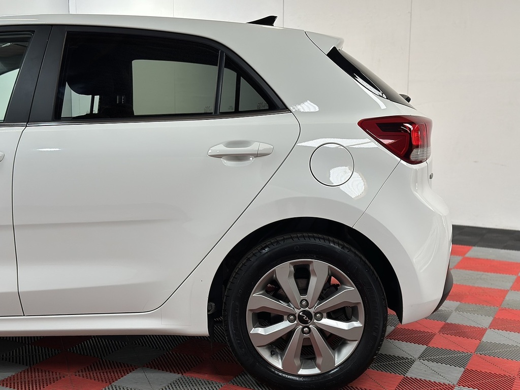 Kia RIO 1.0 T Gdi 48V 118 Gt-line S 2023 White #44