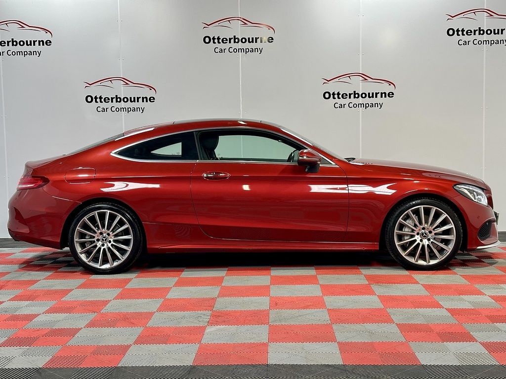 Mercedes-Benz C Class C300 Amg Line Red #5