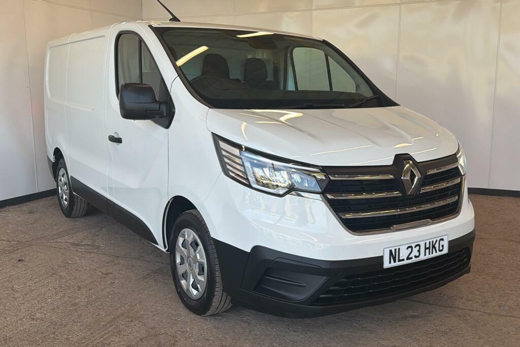 Renault Trafic 2.0 Dci Blue Sl28 Business Panel Van M White