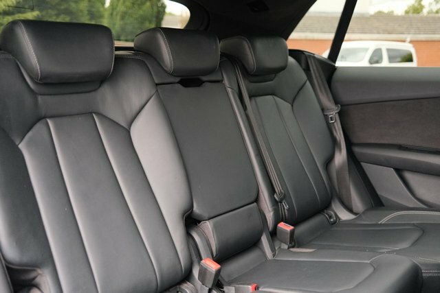 Audi Q8 2019 3.0 Tdi V6 50 S Line Suv Tiptronic Black #4