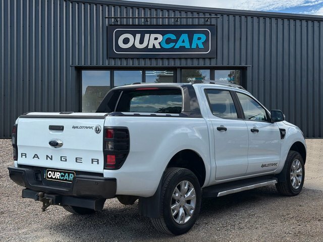 Ford Ranger 2015 3.2 Tdci Wildtrak Pickup Double Cab Diese White #3