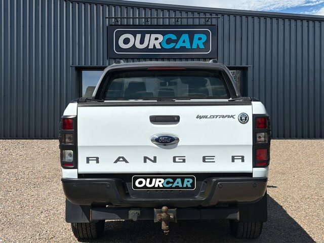 Ford Ranger 2015 3.2 Tdci Wildtrak Pickup Double Cab Diese White #4