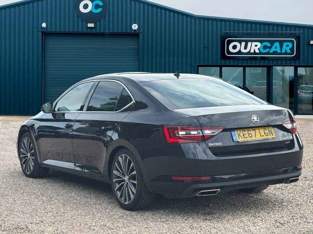 Skoda Superb 2017 2.0 Tsi Laurin Klement Hatchback Black #5