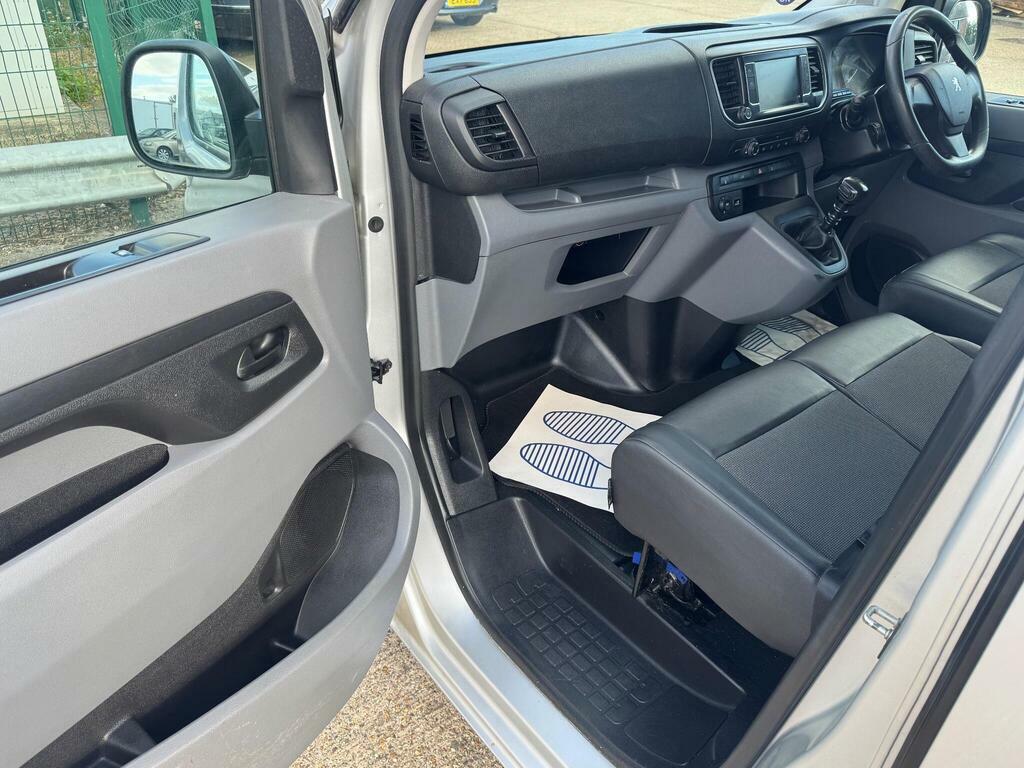 Peugeot Expert 2.0 Bluehdi Black #23