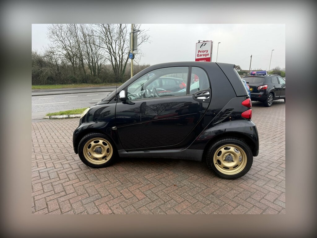 Smart Fortwo Coupe 1.0 Pure Coupe Euro 4 61 Bhp Black #3