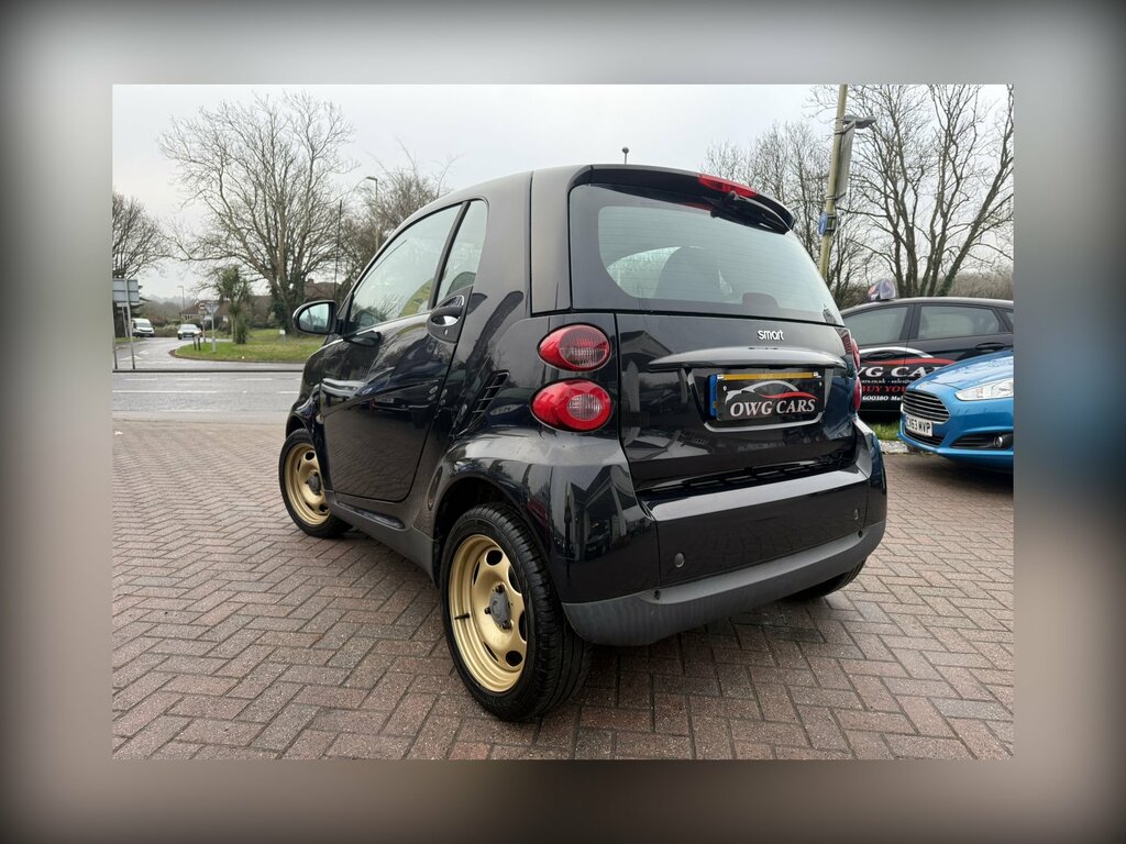 Smart Fortwo Coupe 1.0 Pure Coupe Euro 4 61 Bhp Black #4