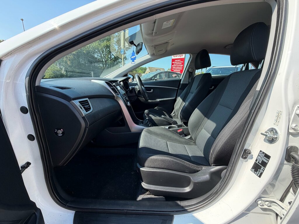 Hyundai I30 1.4 Style Nav Euro 5 Grey #13