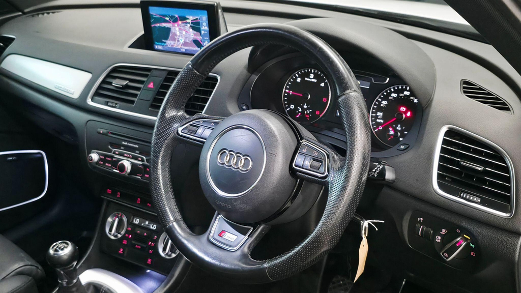 Audi Q3 2.0 Tdi S Line Quattro Euro 5 Ss White #2