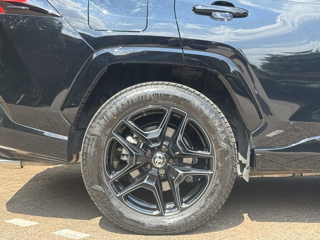 Toyota Rav 4 Estate Green #8