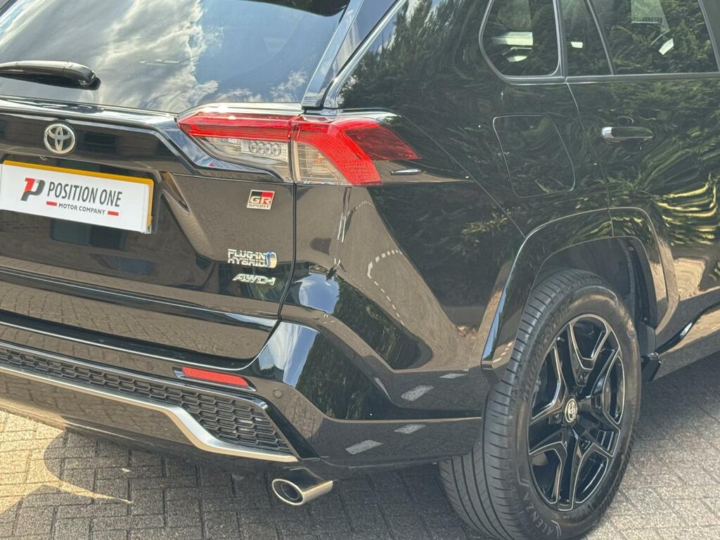 Toyota Rav 4 Estate Green #39