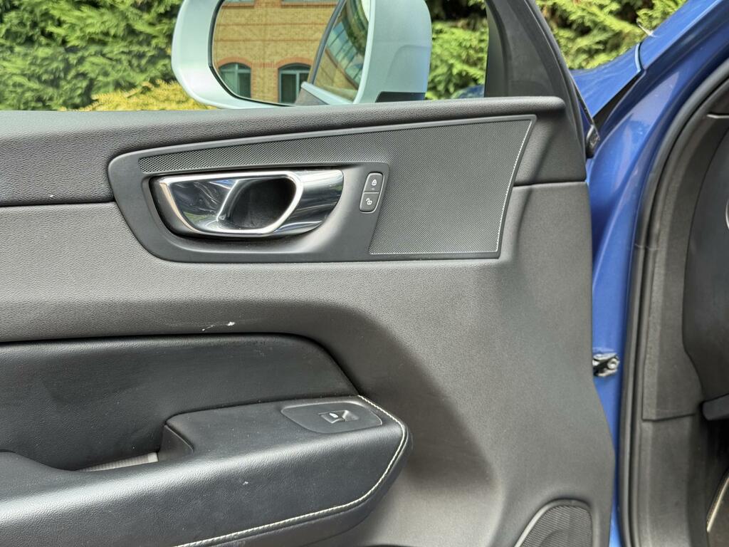 Volvo XC60 2.0 B4 Inscription Pro Awd Geartronic #36