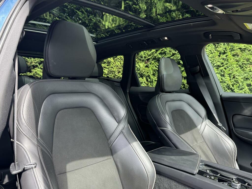 Volvo XC60 2.0 B4 Inscription Pro Awd Geartronic #9
