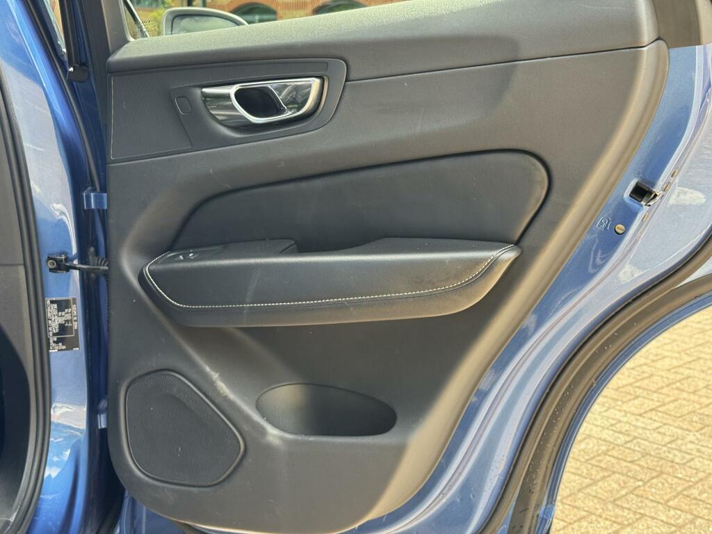 Volvo XC60 2.0 B4 Inscription Pro Awd Geartronic #47