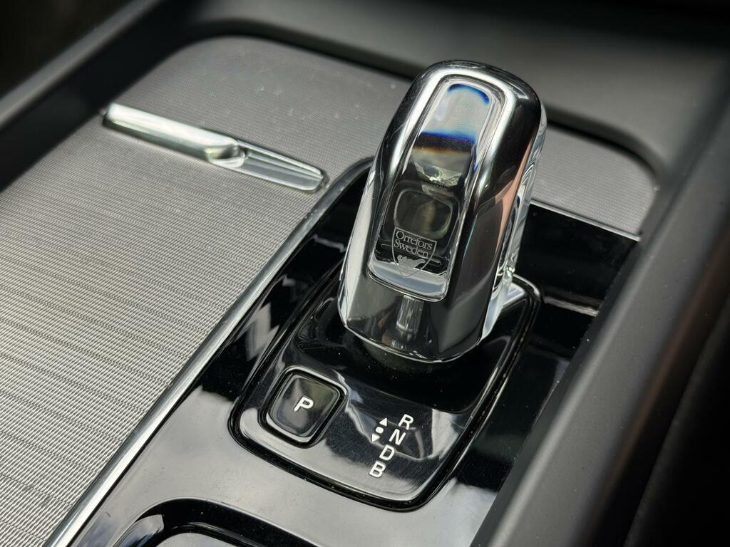Volvo XC60 2.0 B4 Inscription Pro Awd Geartronic #24