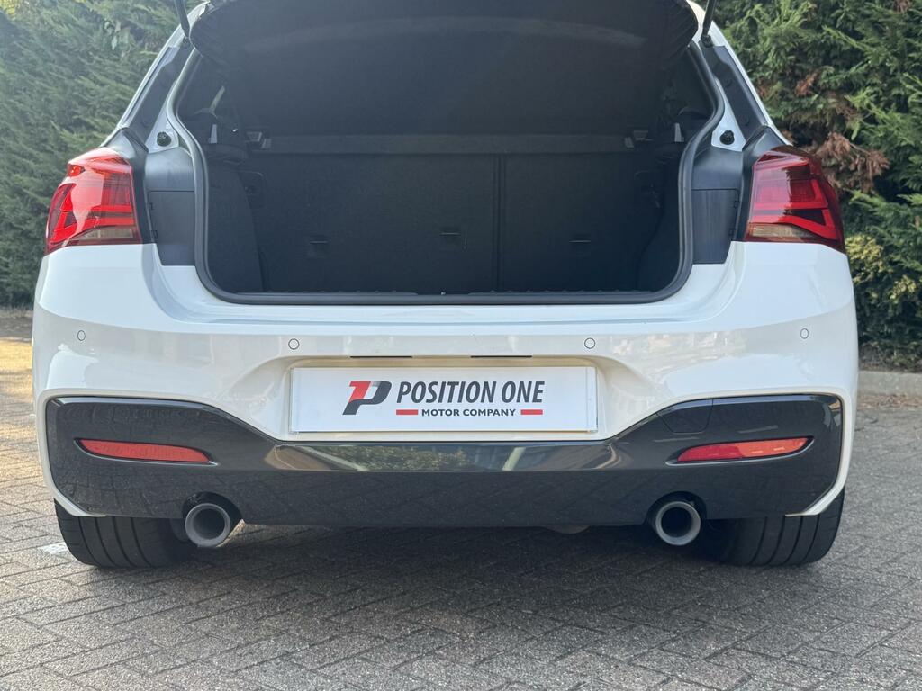 BMW 1 Series 1.5 118I Sport Hatchback 140 P White #59