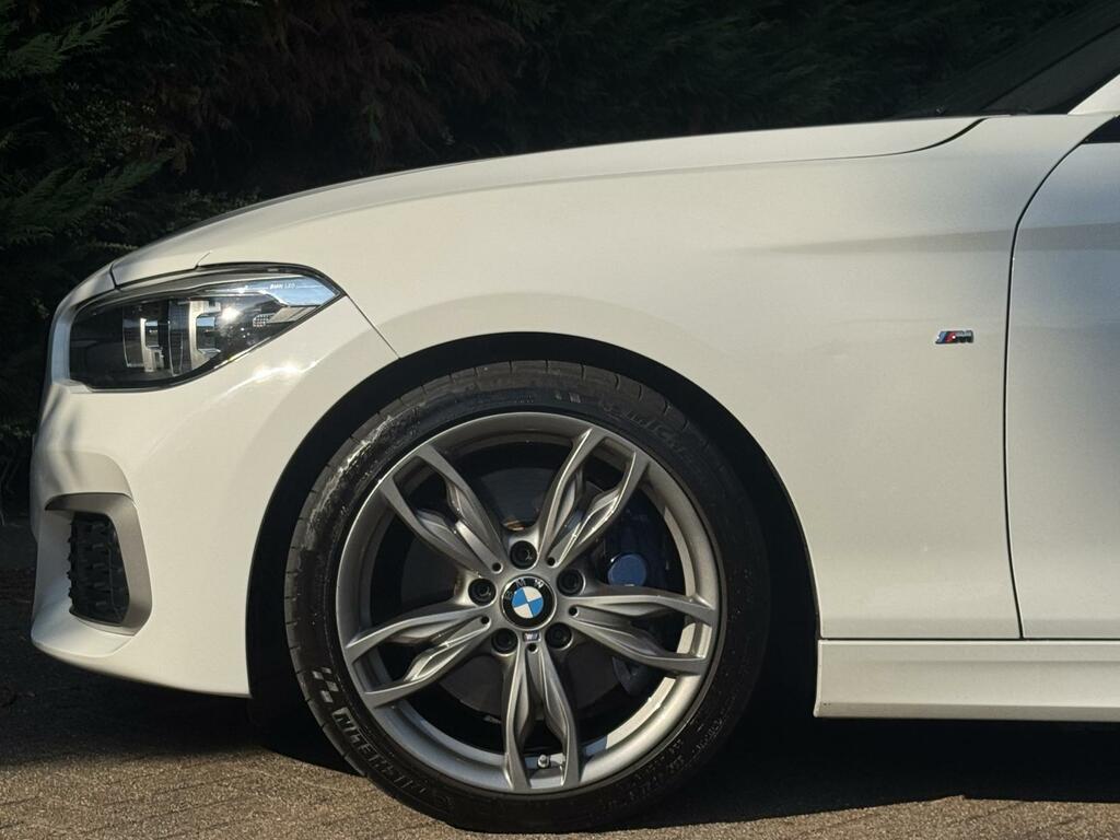BMW 1 Series 1.5 118I Sport Hatchback 140 P White #39