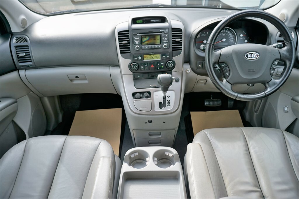 Kia Sedona 3 Crdi 192 Black #6