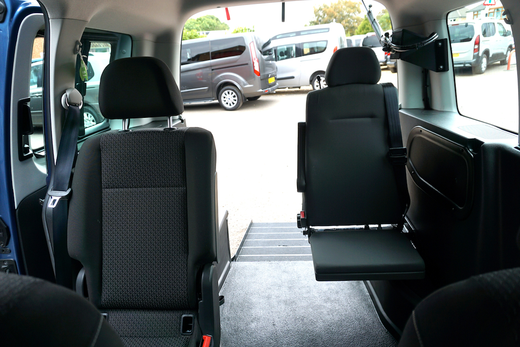 Volkswagen Caddy Life 2.0 Tdi Life Brotherwood Dsg 3 Seat Sold Silver #15