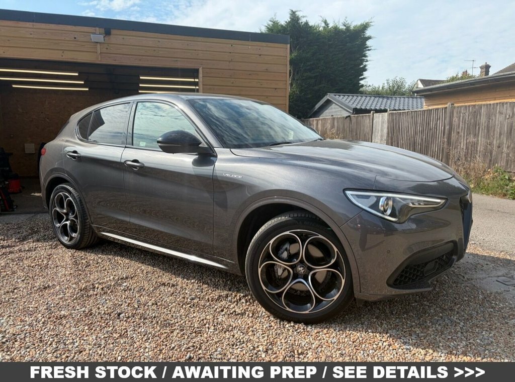 Alfa Romeo Stelvio 2L Veloce Grey