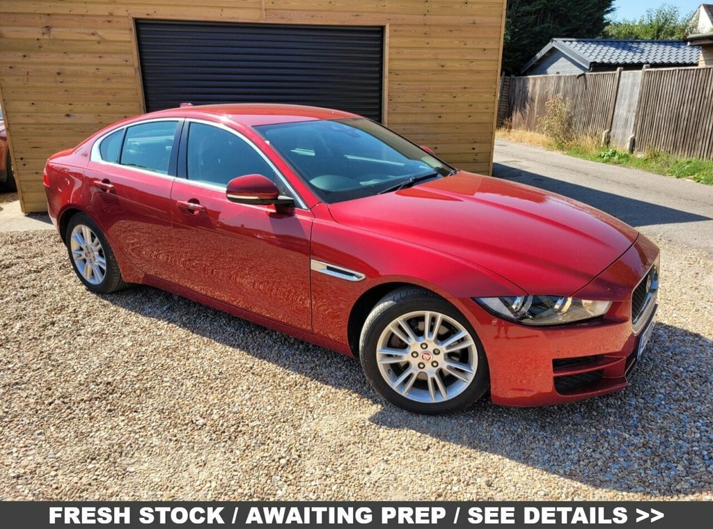 Jaguar XE 2L Prestige Red