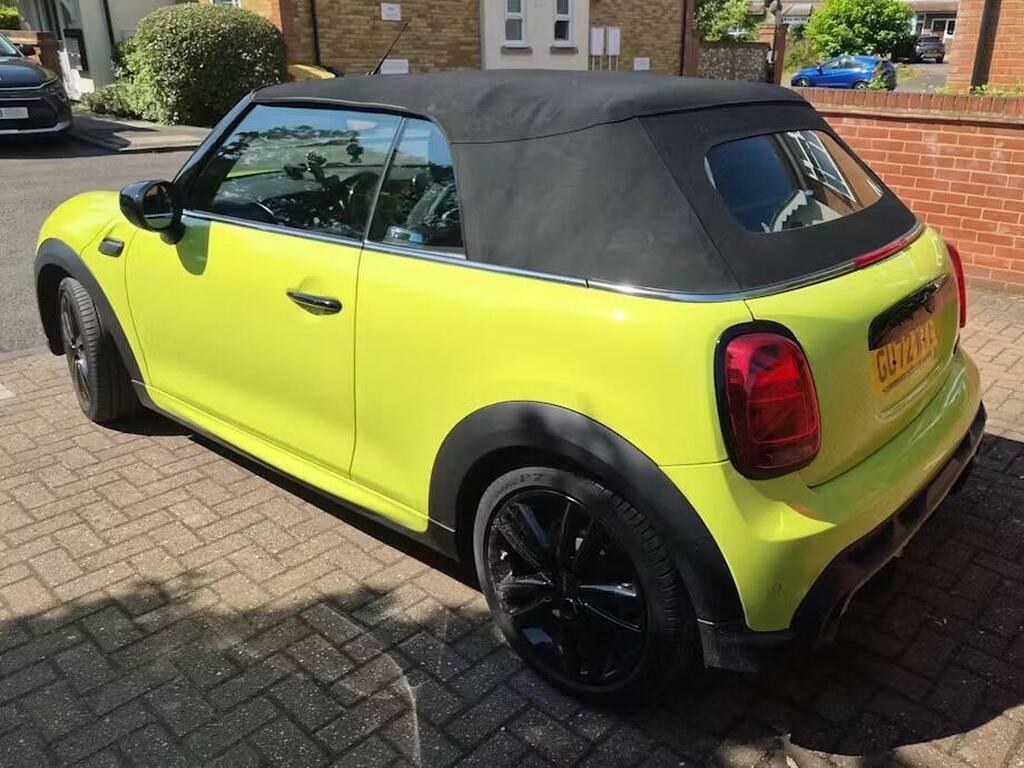 Mini Convertible 1.5 Cooper Sport Steptronic Euro 6 S S Yellow #3