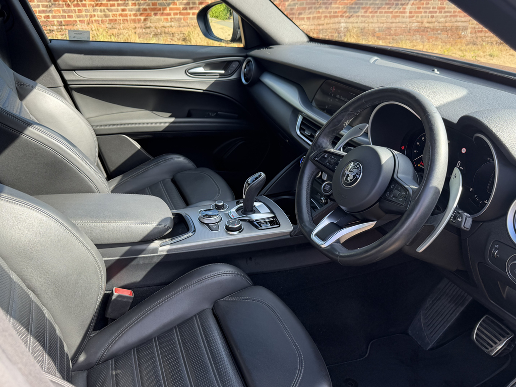Alfa Romeo Stelvio 2.0 Turbo 280 Veloce Awd Red #20