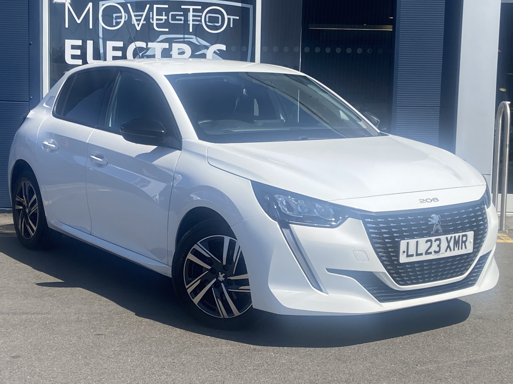 Peugeot 208 1.2 Puretech 100 Allure Premium White