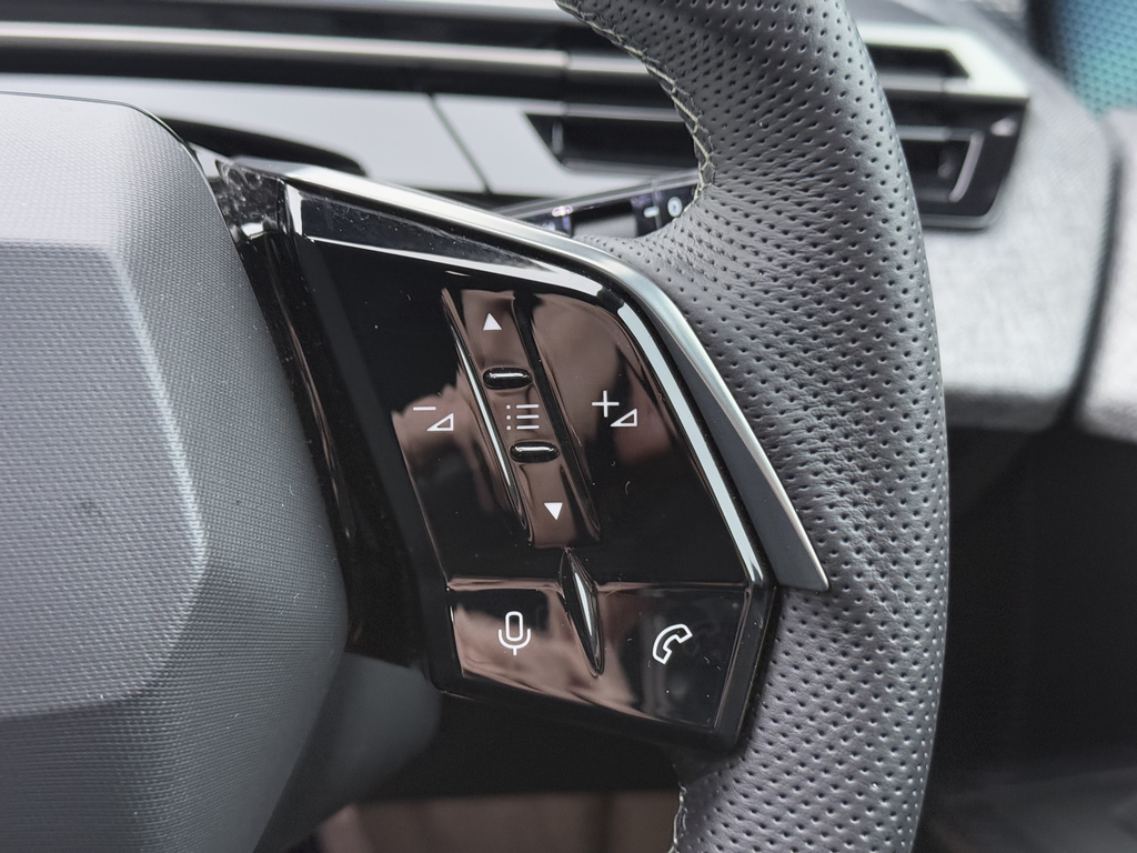Peugeot 5008 Gt Black #39