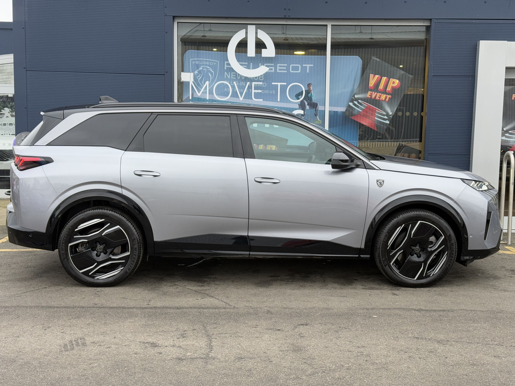 Peugeot 5008 Gt Black #26