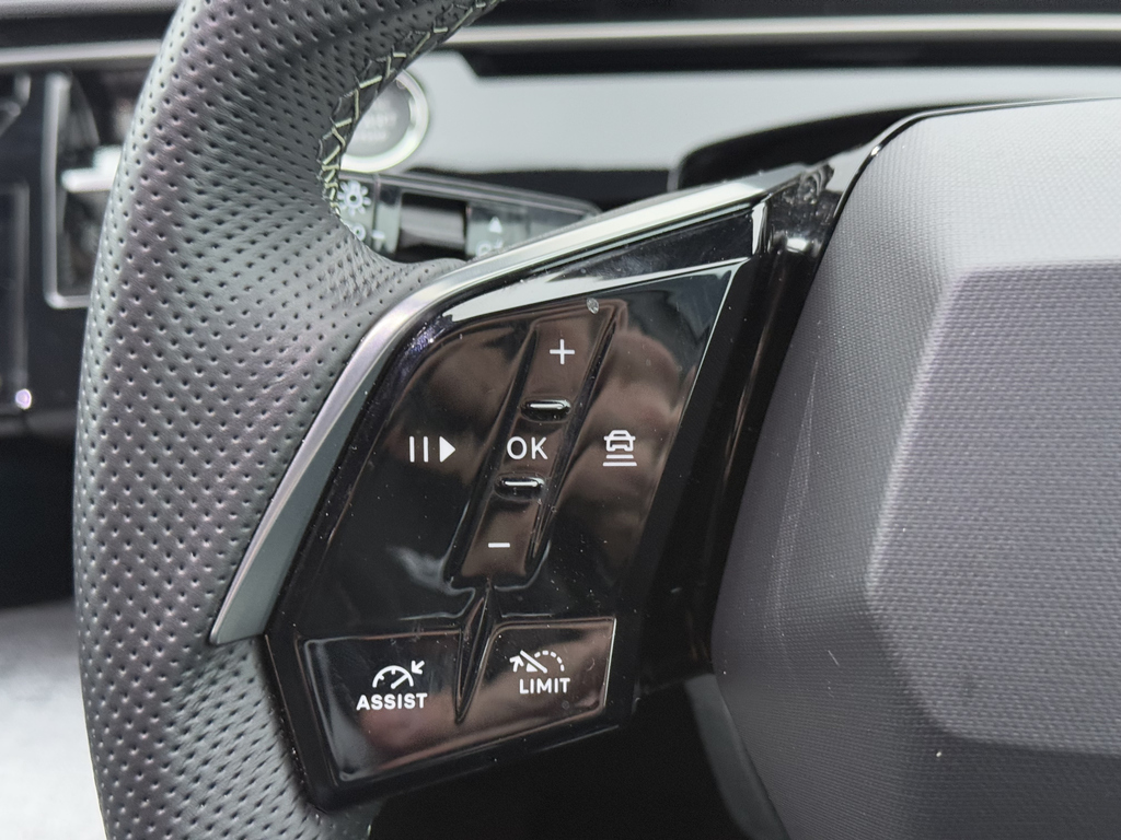 Peugeot 5008 Gt Black #40