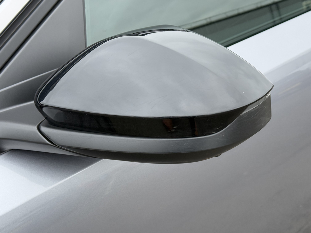 Peugeot 5008 157Kw Gt 73Kwh Grey #6