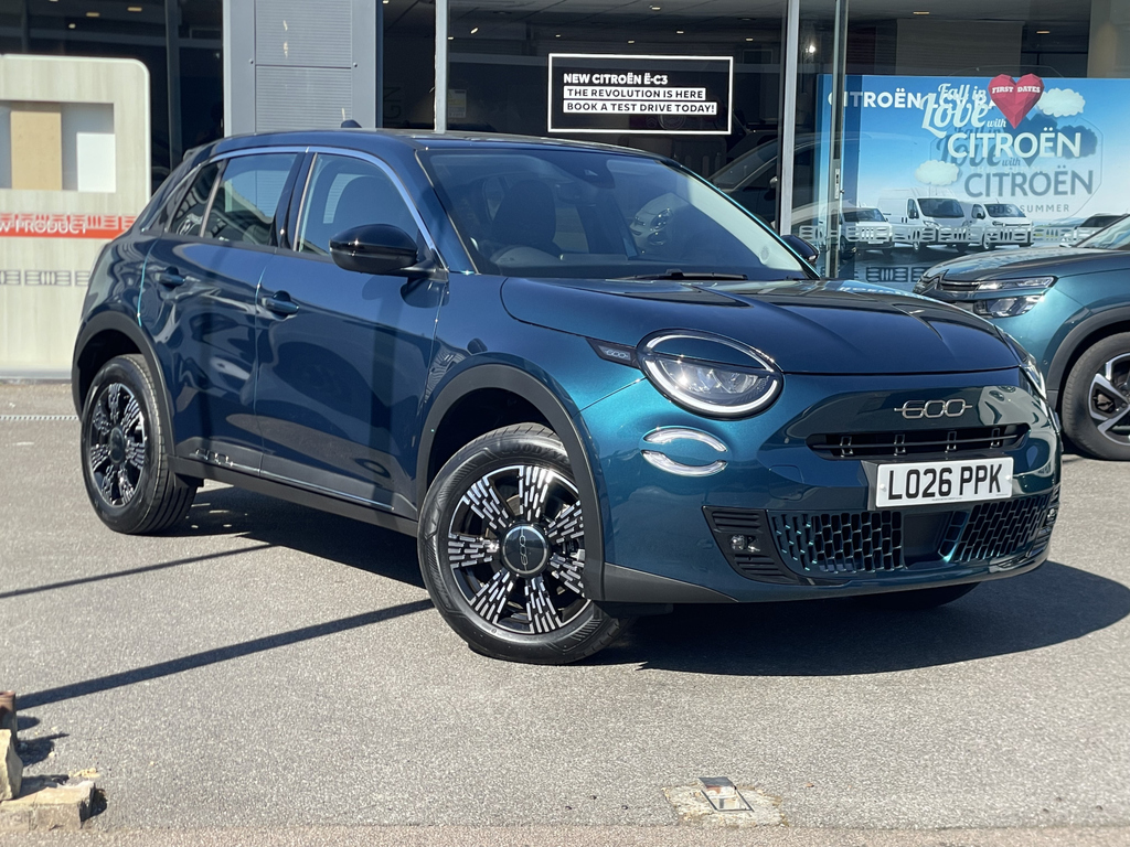Fiat 600 1.2 Hybrid 48V Edct-6