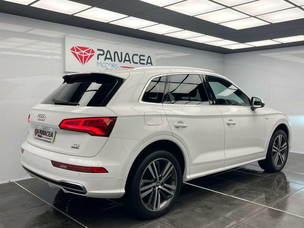 Audi Q5 2L S Line White #3