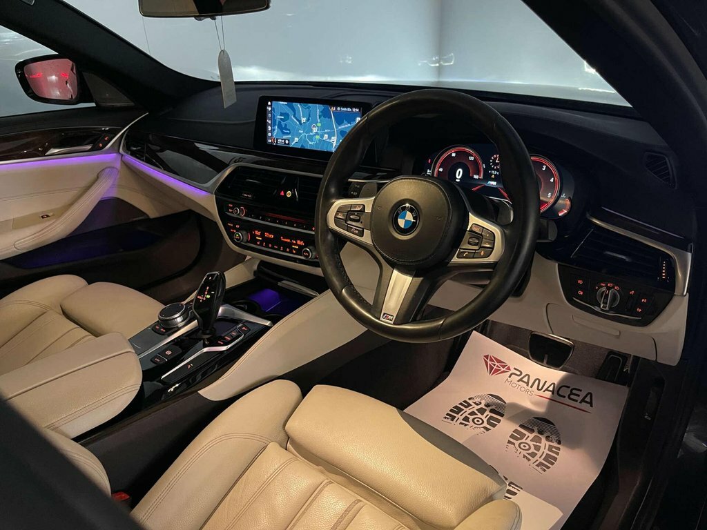 BMW 5 Series 3L M Sport Grey #2