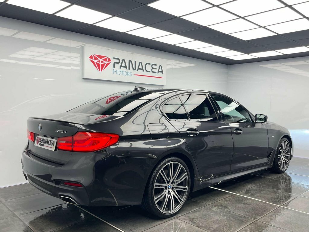 BMW 5 Series 3L M Sport Grey #4