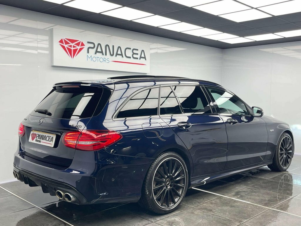 Mercedes-Benz C Class 3L Amg Blue #4